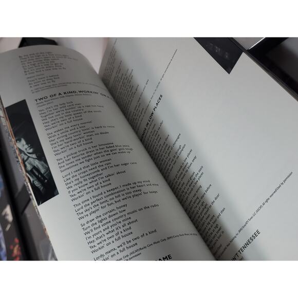 1998 Garth Brooks CD's The Ultimate Collection (CDs Like New) - Picture 12 of 16